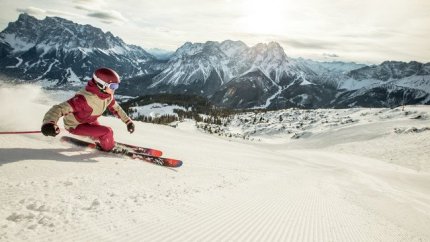 Tiroler Zugspitz Skinet