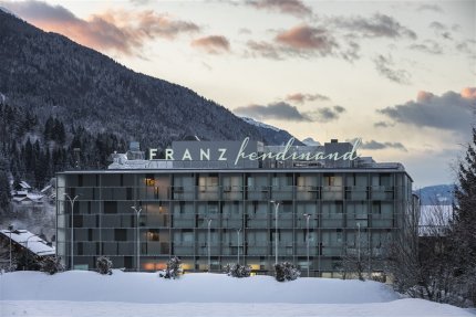 Hotel FRANZ ferdinand Mountain Resort Nassfeld Skinet